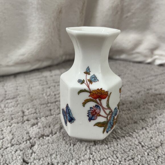 Ardalt Other - Vintage Ardalt White Vase with Flowers and Butterflies 3.75" Taiwan